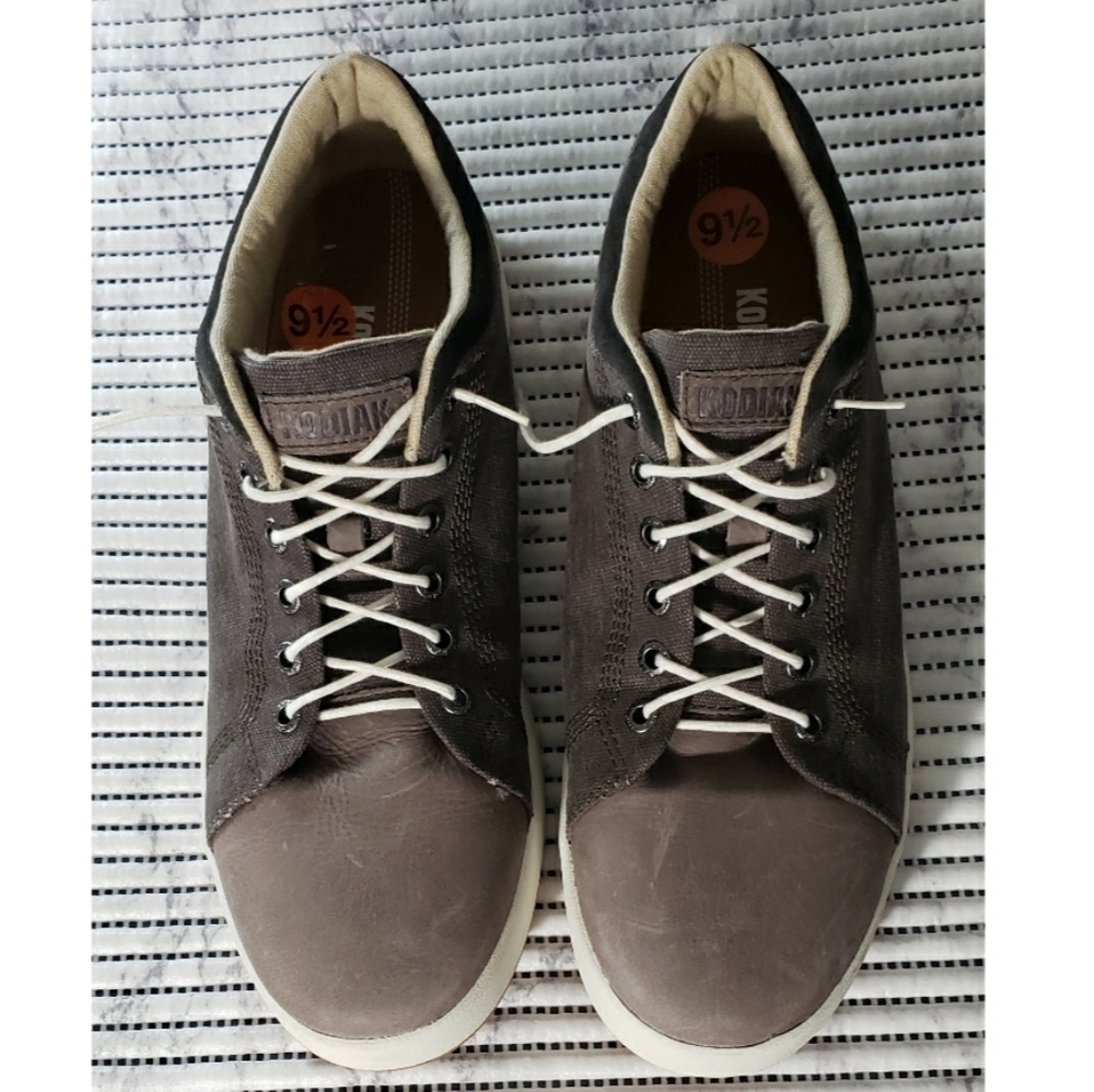 Kodiak Grey Karlen Lace Men Sneaker Size 9.5